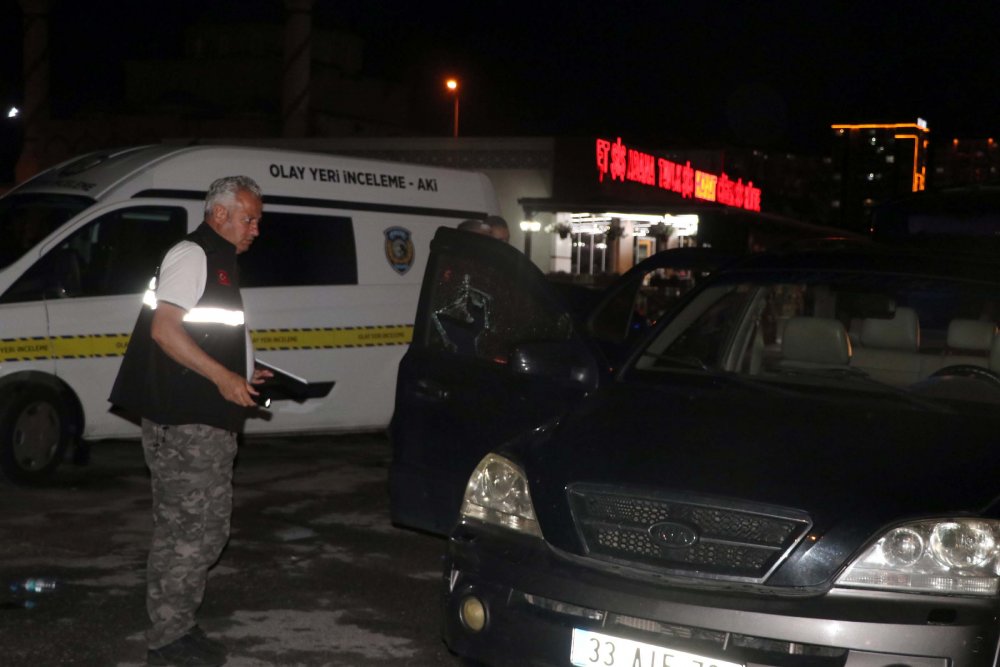 Seyir halindeki cipe tüfekli saldırı