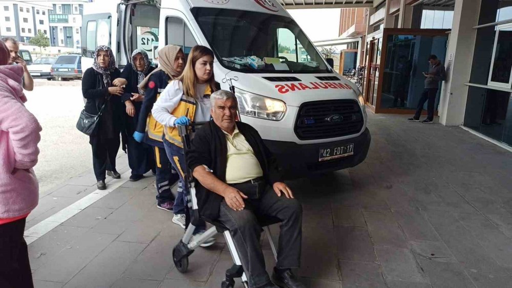Konya’da otomobiller çarpıştı, yaralılar var!