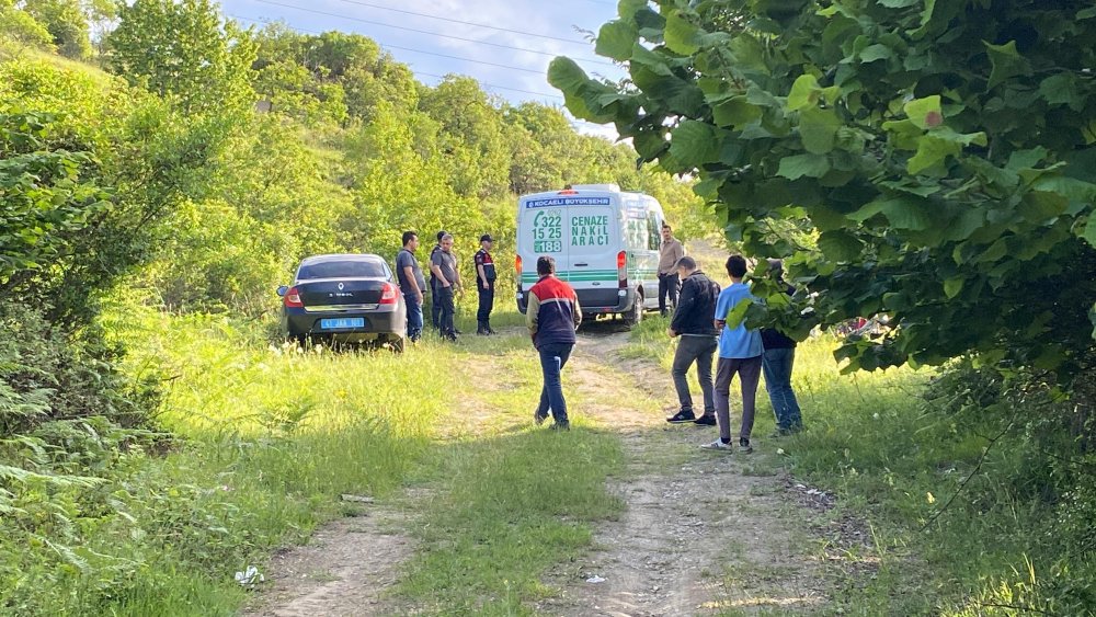 Hayvanlarını otlatmak için evden çıktı, ormanda tüfekle vurulmuş halde ölü bulundu