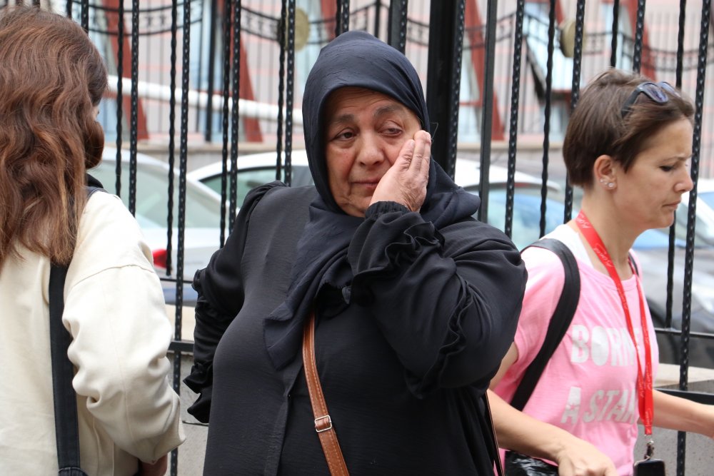 Kızını öldüren torunu ve azmettirmekle suçlanan damadının en ağır cezayı almasını istedi