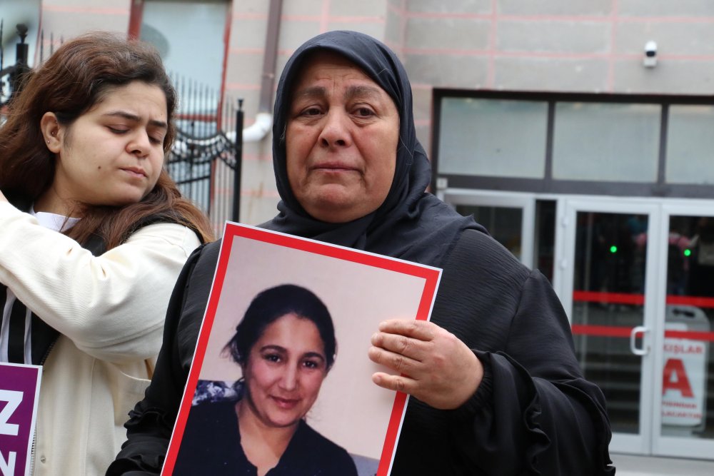 Kızını öldüren torunu ve azmettirmekle suçlanan damadının en ağır cezayı almasını istedi