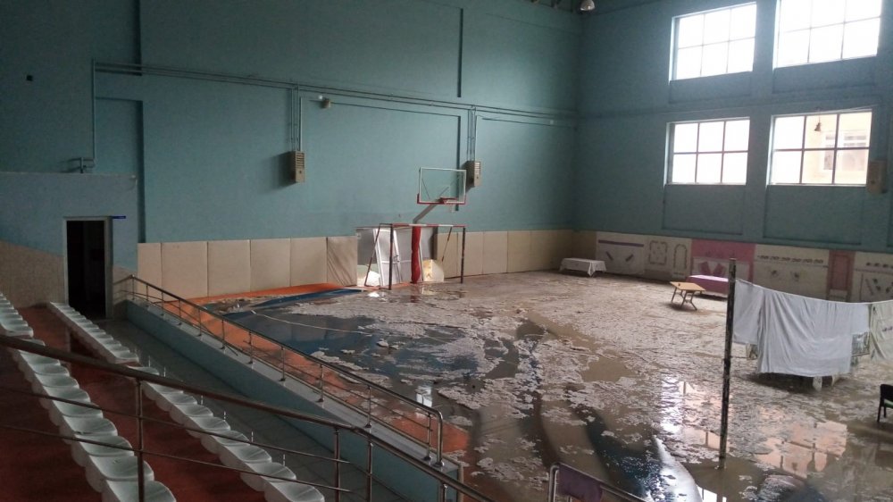 Konya’da dolu yağışı sonrası su baskını kameralara yansıdı