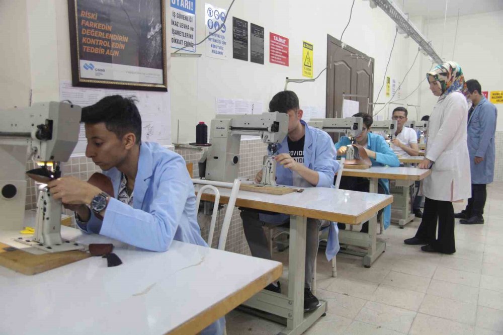 2010'da kuruldu! Konya’da bu liseyi bitiren işsiz kalmıyor