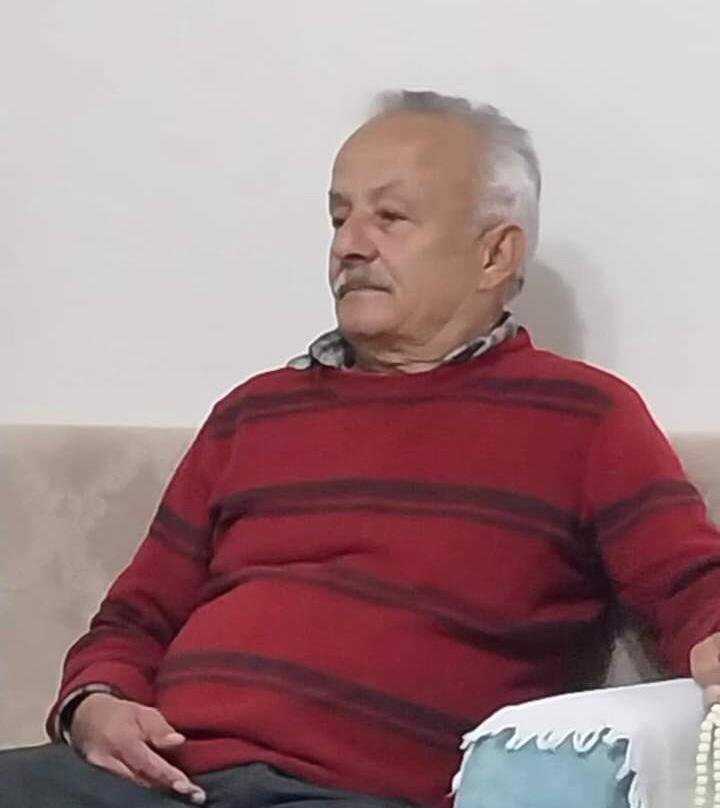 İstinat duvarına çarpan otomobilin sürücüsü toprağa verildi