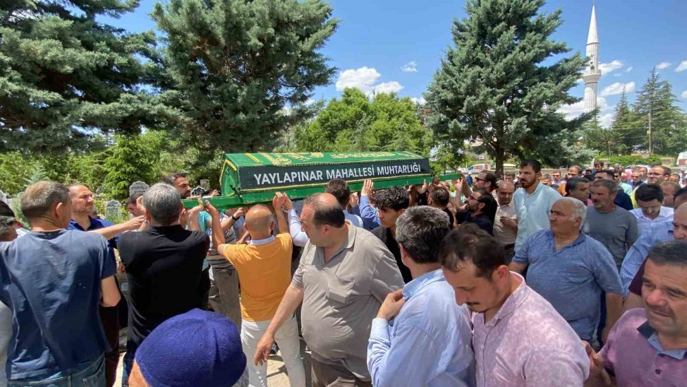 Konya'da sulama kanalında cansız bedeni bulunan 5 yaşındaki çocuğa acı veda