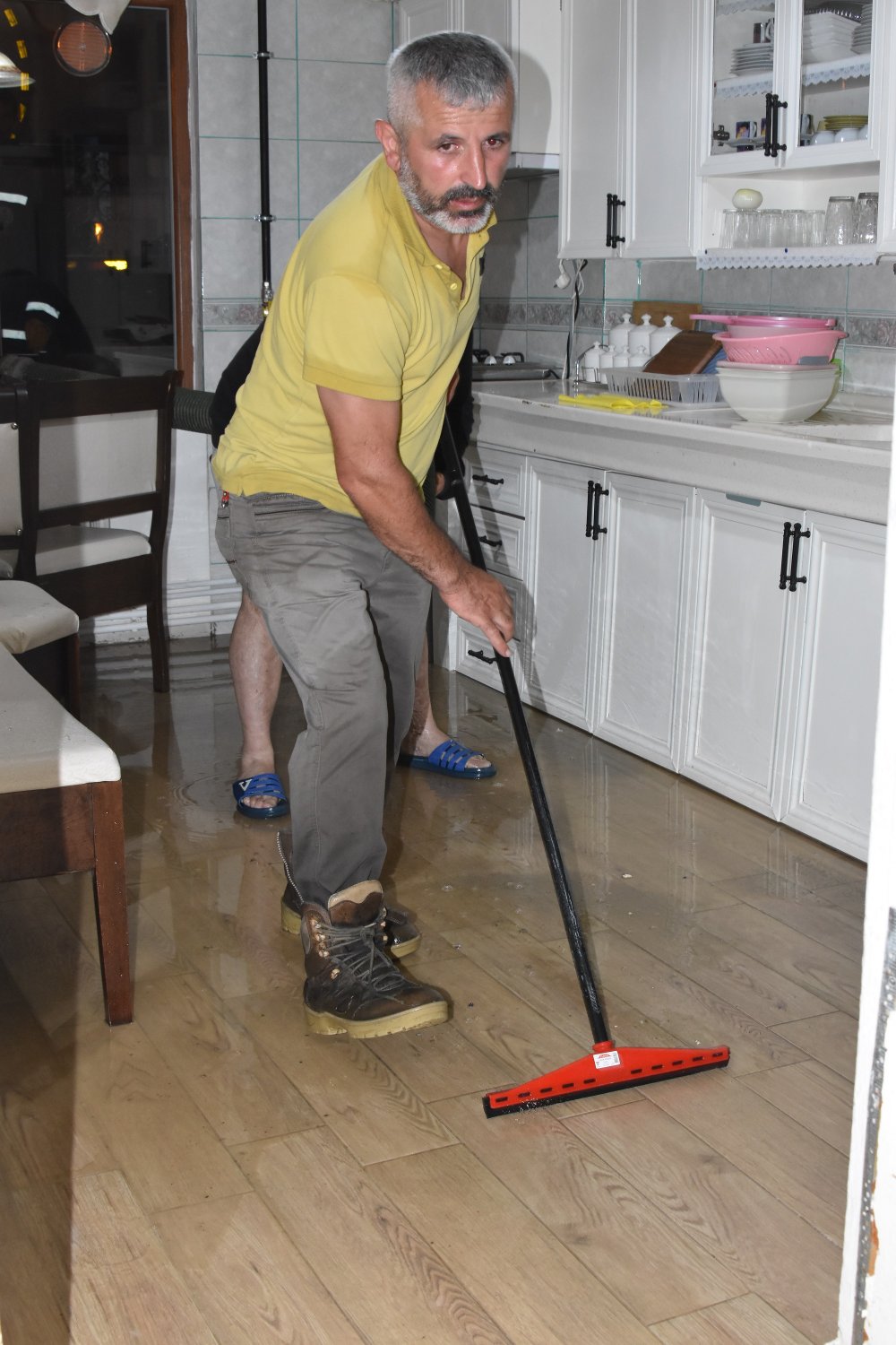 Ordu’da sağanak, evleri su bastı