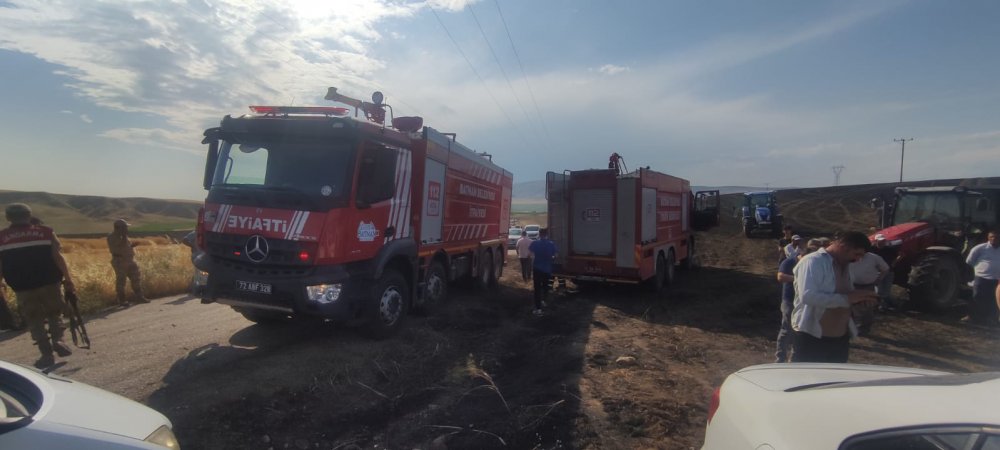 350 dönüm ekili buğday kül oldu