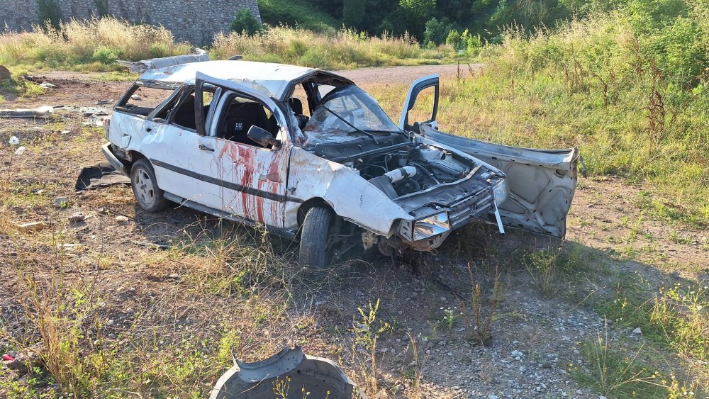 8 genç ölümden döndü