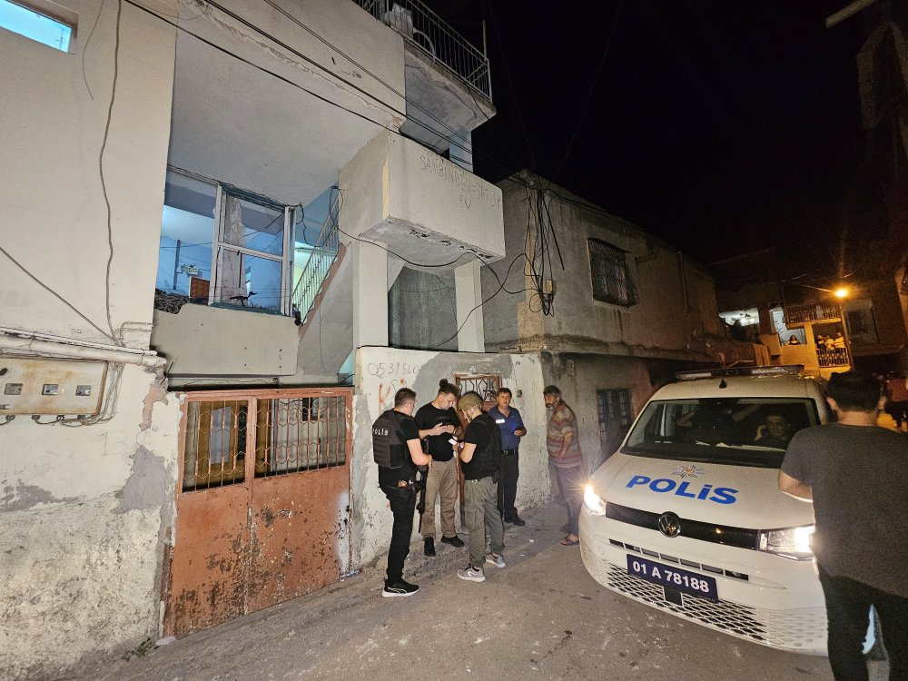 Akrabalar arasındaki alacak-verecek kavgası kanlı bitti