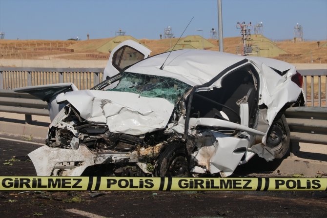 Trafik kazasında aynı aileden 3 kişi öldü