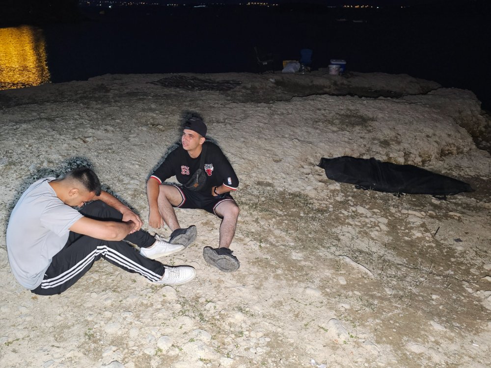 Baraj Gölü'ne giren genç boğuldu