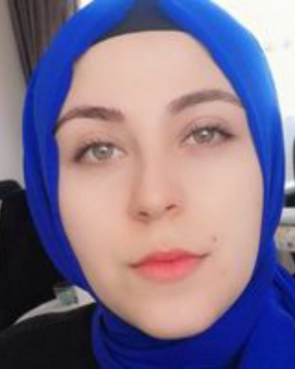 Eski eşini çalışırken vurdu