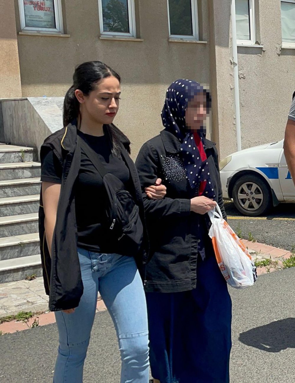 Eşini öldüren kadına ev hapsi