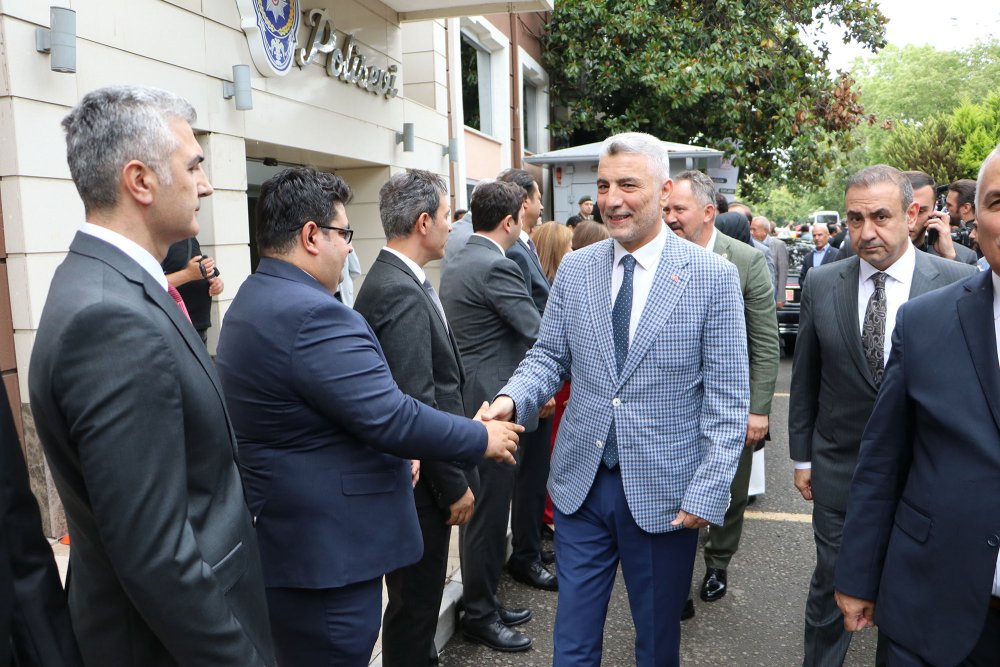 Bolat: Türkiye'nin ihracatının daha fazla artması için görev yapıyoruz