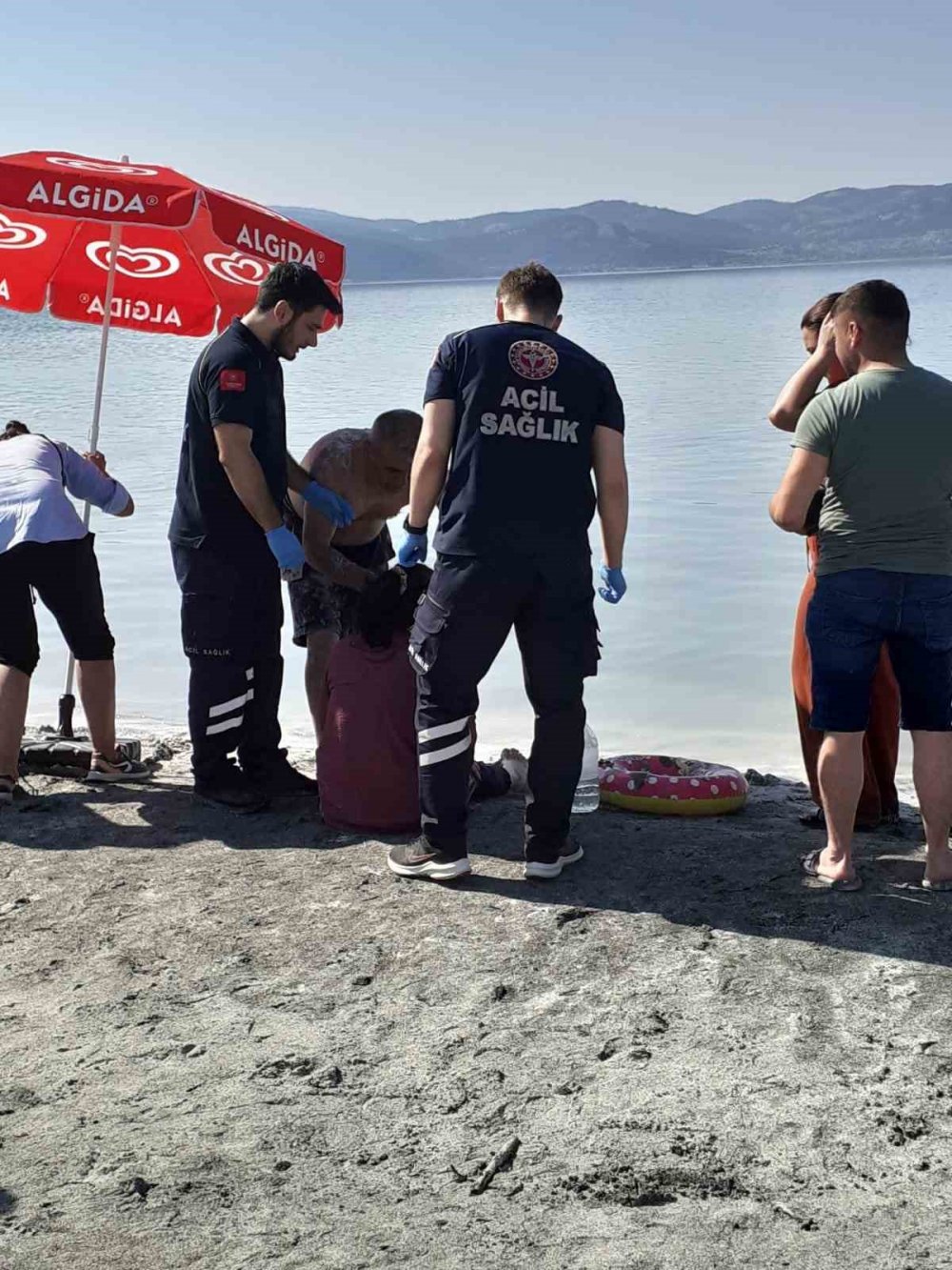 Salda Gölü’nde boğulma vakası: 1 çocuk kurtarıldı, 1 çocuk kayıp