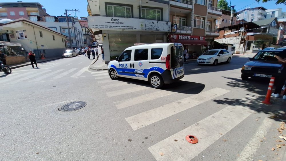Borç nedeniyle tartıştı, cami çıkışında pompalı tüfekle vurdu