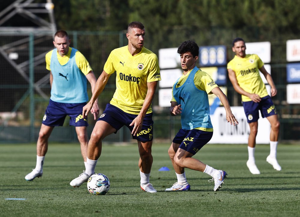 Fenerbahçe'de yeni sezon hazırlıkları sürüyor