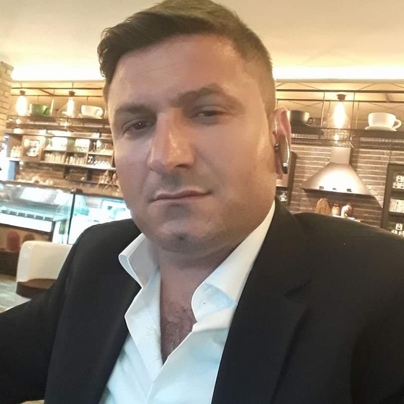 Otomobille çarpışan motosikletin sürücüsü öldü