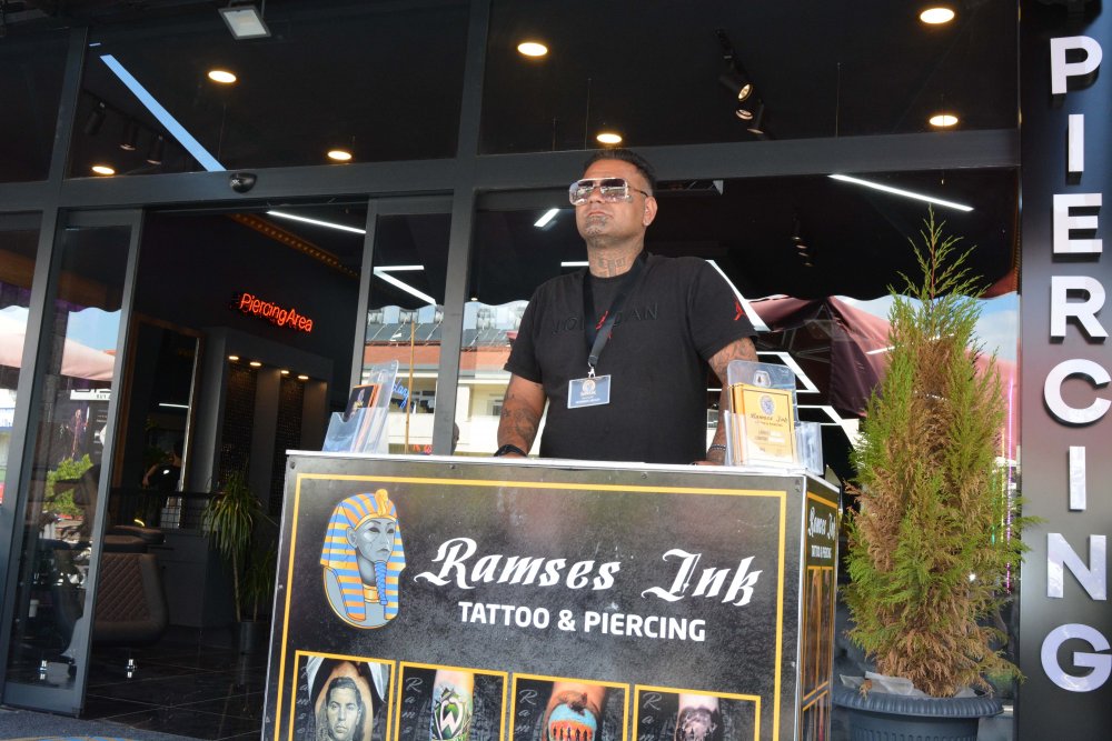 ABD'li çifte evlatlık verilmişti, Türkiye'de ailesini buldu