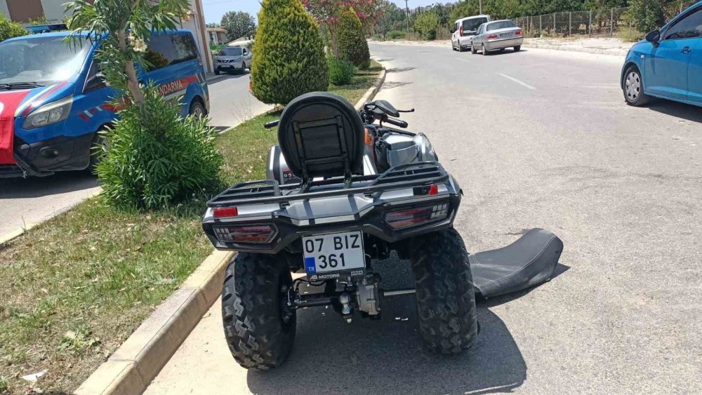 Turistleri taşıyan ATV kontrolden çıktı: 2 yaralı