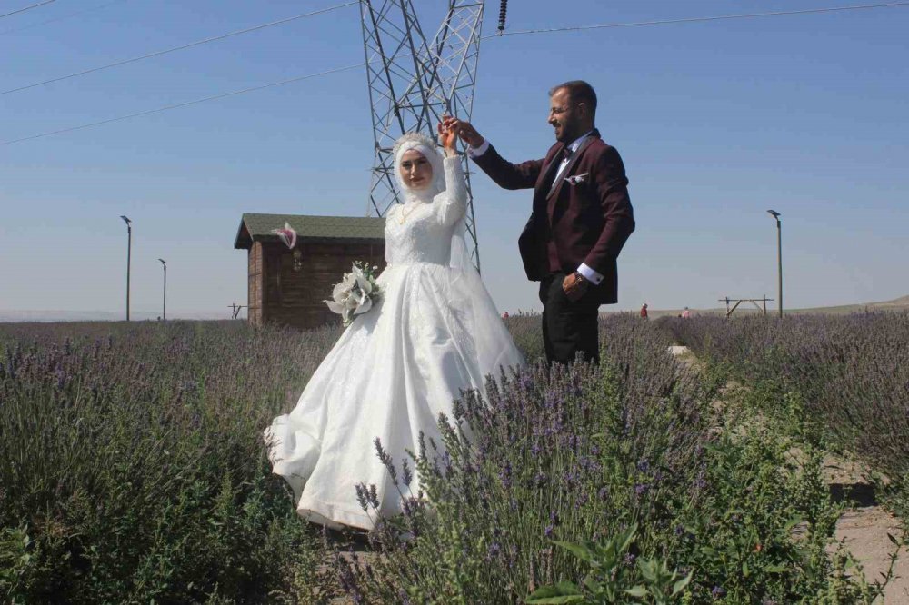 Konya'da evlenecekler buraya koşuyor