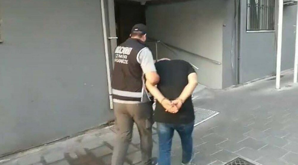 Silah kaçakçılığı operasyonu; 92 tabanca ele geçirildi