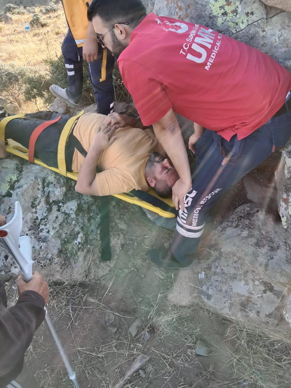 Konya'da dağda mahsur kalan kişi helikopterle kurtarıldı