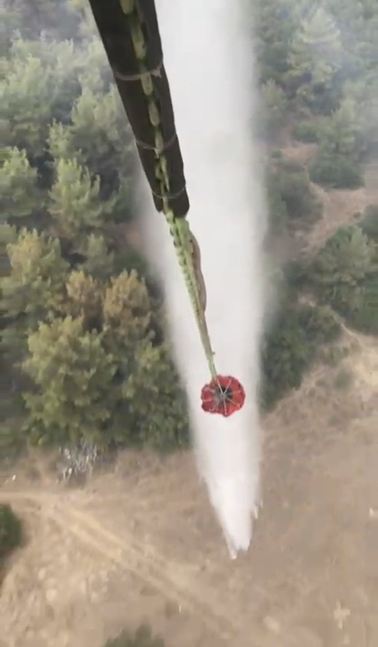 İzmir Kınık’taki orman yangını ikinci gününde