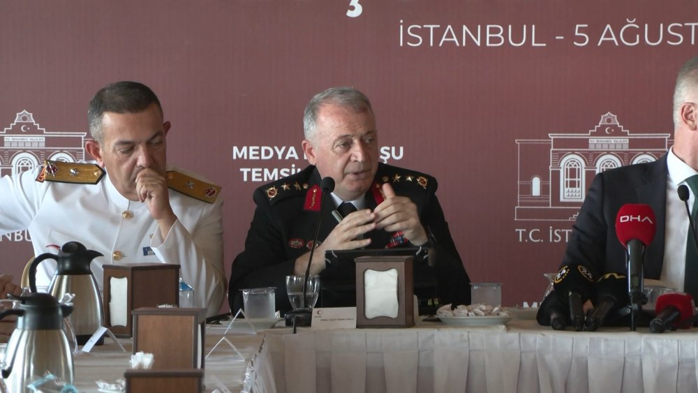 İstanbul Valisi Davut Gül: Suç oranı geçen seneye göre yüzde 9 azaldı