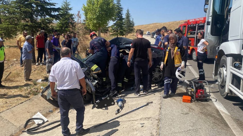 Konya'da cenaze dönüşü kaza: 1 ölü, 3 yaralı