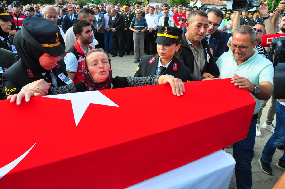 Piyade Uzman Çavuş Görece, memleketi Manisa'da toprağa verildi