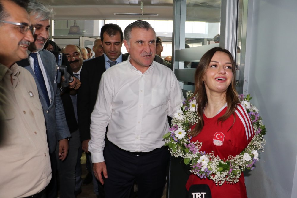 Bakan Aşkın Bak: Türkiye, dünya şampiyonası yapabilecek kapasitede