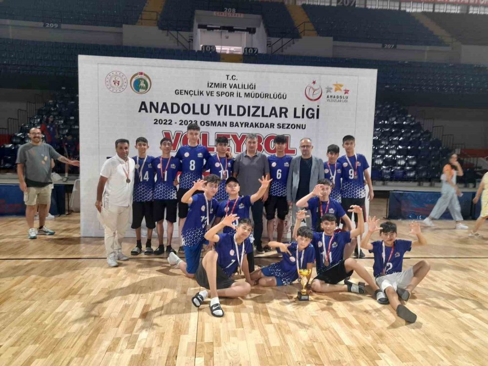 Voleybolda Aşkale başarısı