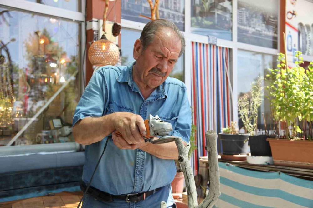 Konya'da 42 yıllık elektrik ustasından süper fikir... Çöpe atacakken aklına geldi