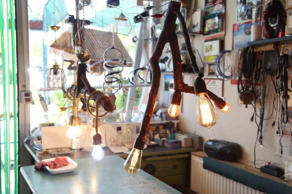 Konya'da 42 yıllık elektrik ustasından süper fikir... Çöpe atacakken aklına geldi