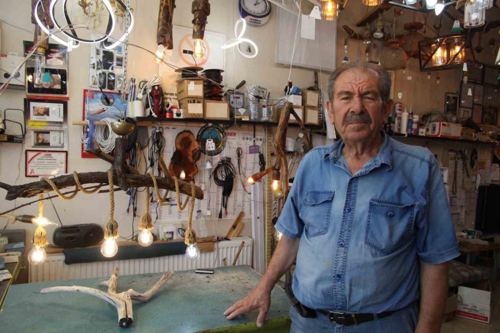 Konya'da 42 yıllık elektrik ustasından süper fikir... Çöpe atacakken aklına geldi