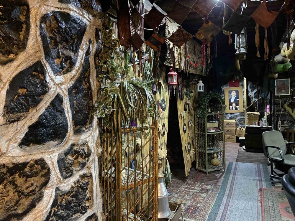 Konya'da şehrin göbeğinde... Ermeni aile yaptırmış, ilgi yoğun!