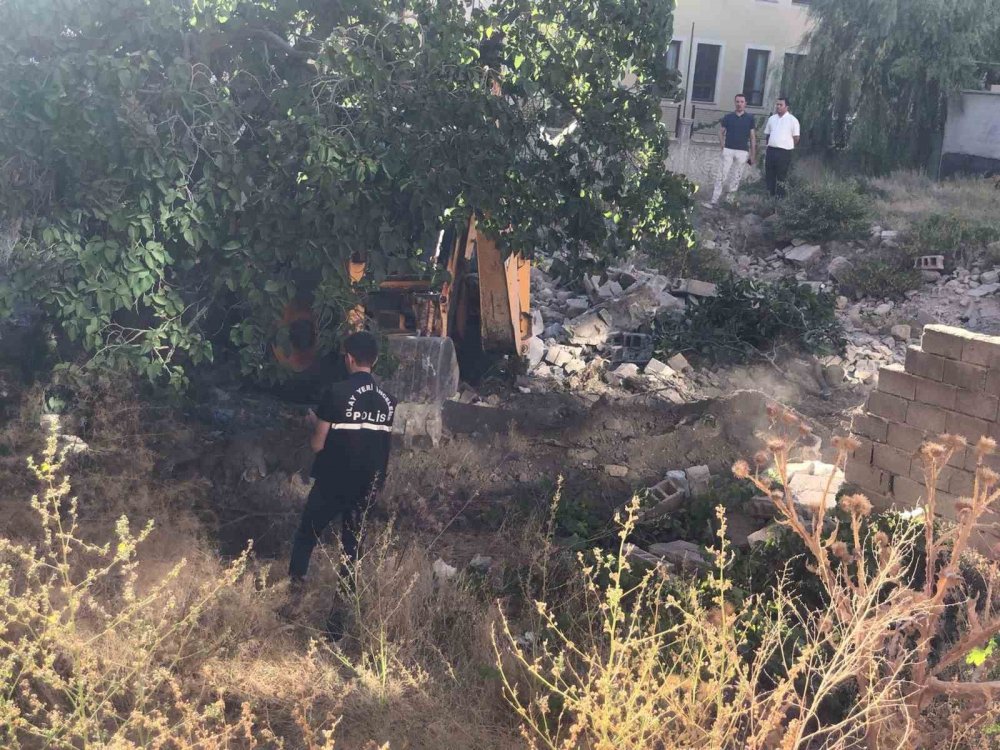 Konya’da ceset gömüldüğü ihbarı!