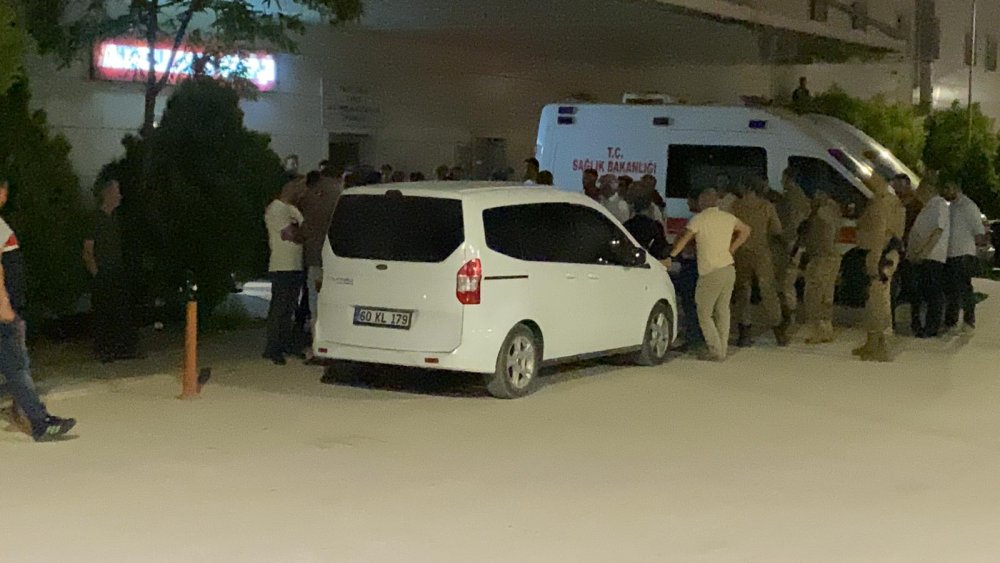 Düğünde silahlı kavga: 1 ölü, 3 yaralı