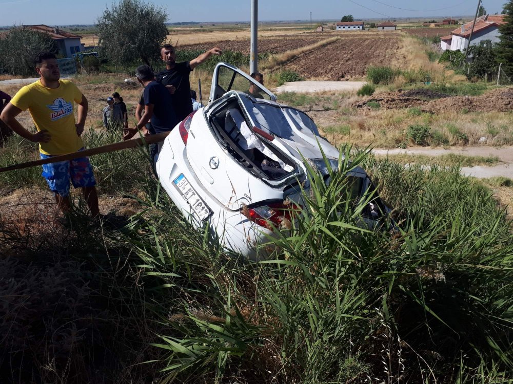 Konya'ya giden otomobil takla attı: 1 ölü, 2'si ağır, 4 yaralı