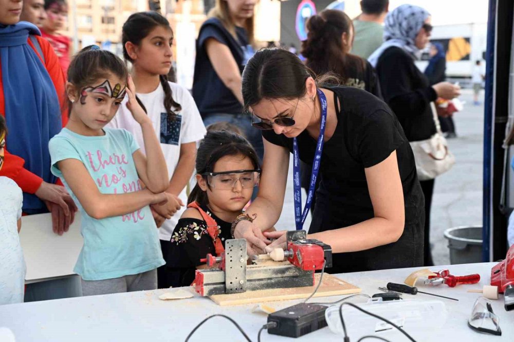 Konya'daki çocuklar eğlenmeye devam ediyor, tüm mahallelerde yapılacak!