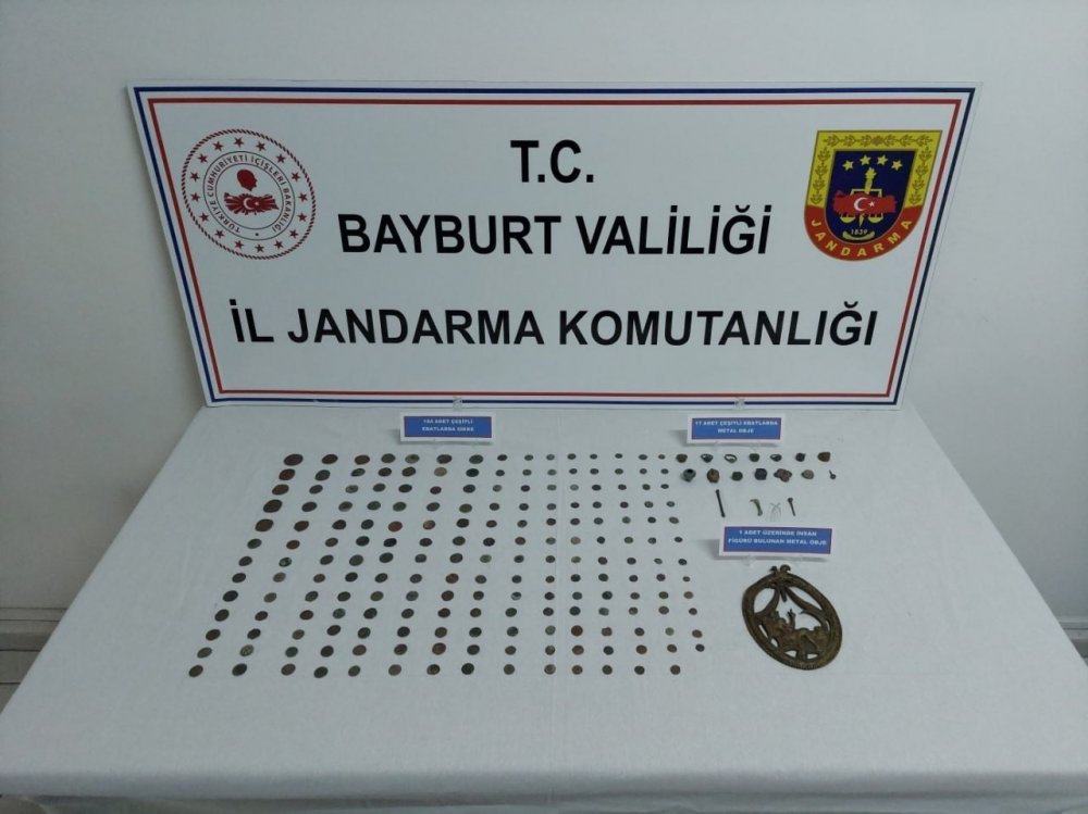 Tarihi eser kaçakçılığı yapan 38 şüpheli yakalandı