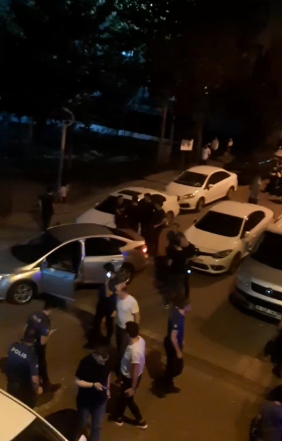 Silahlı kavga kamerada