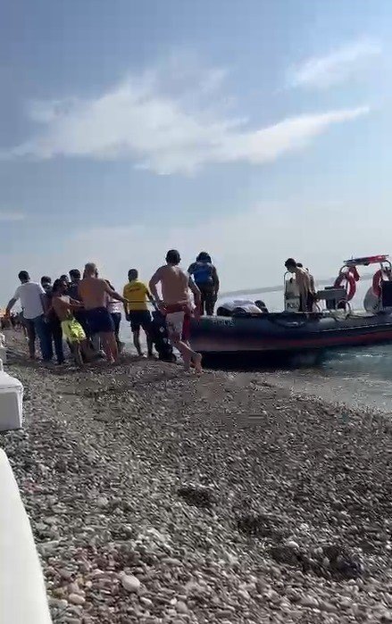 Cezaevinden izinli olarak çıktı, yüzmek izin girdiği denizde boğuldu