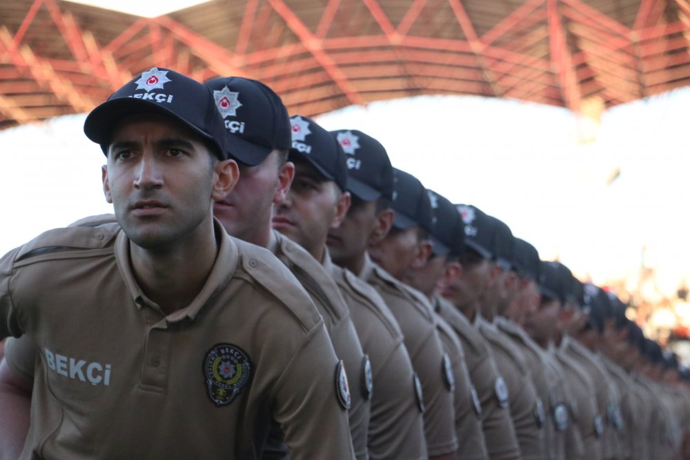 Bakan Yerlikaya: Bize yan bakana düz bakmayacağız