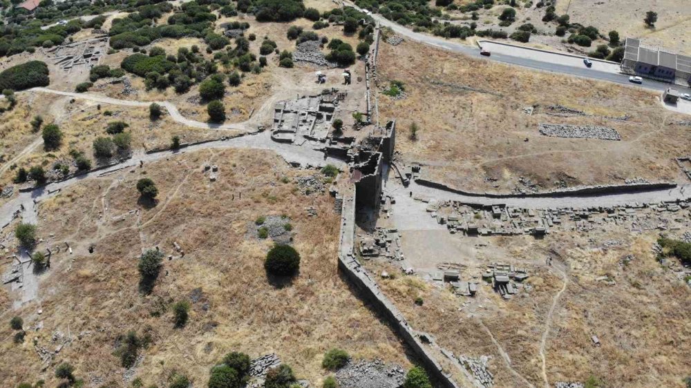 Bu buluntular 2 bin 300 yıl önceki yaşam izlerine ışık tutacak