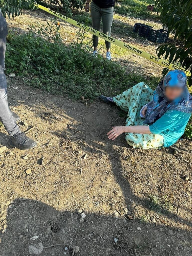 Aynı tarlada, 30 yıl sonra babası gibi kardeşini öldürdü