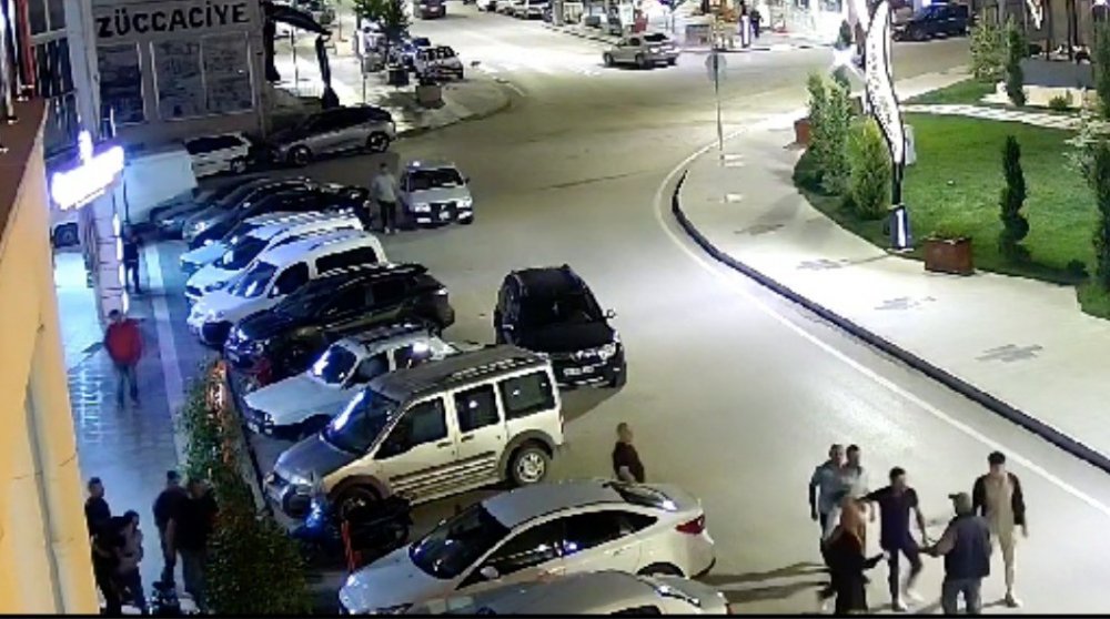 Çorbacıda çıkan tartışma silahlı kavgaya dönüştü: