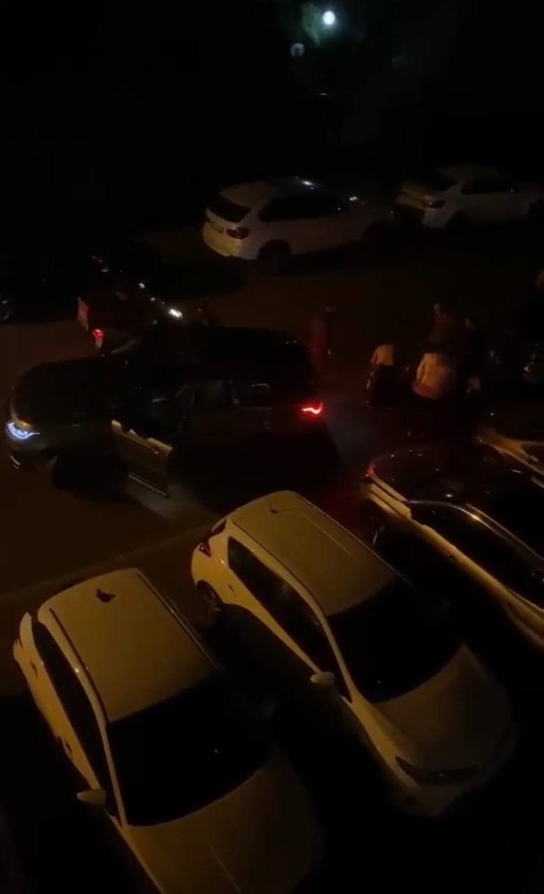 Kadını darp edip, zorla araca bindirdiler