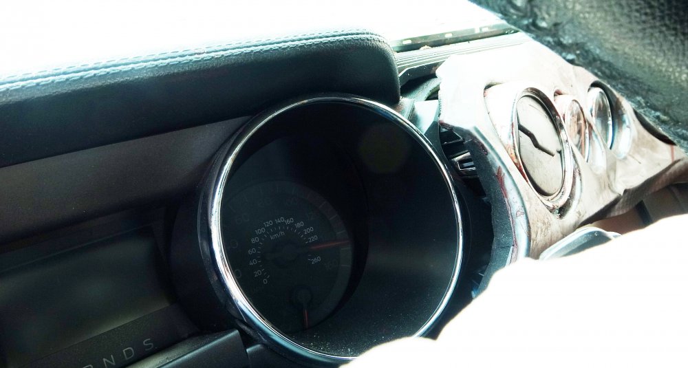 Minibüse çarpan otomobilin hız kadranı 240 kilometrede takılı kaldı: 3 ölü, 3 yaralı